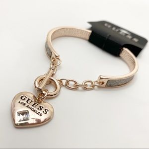 Guess | Los Angeles Bangle Bracelet Toggle Clasp